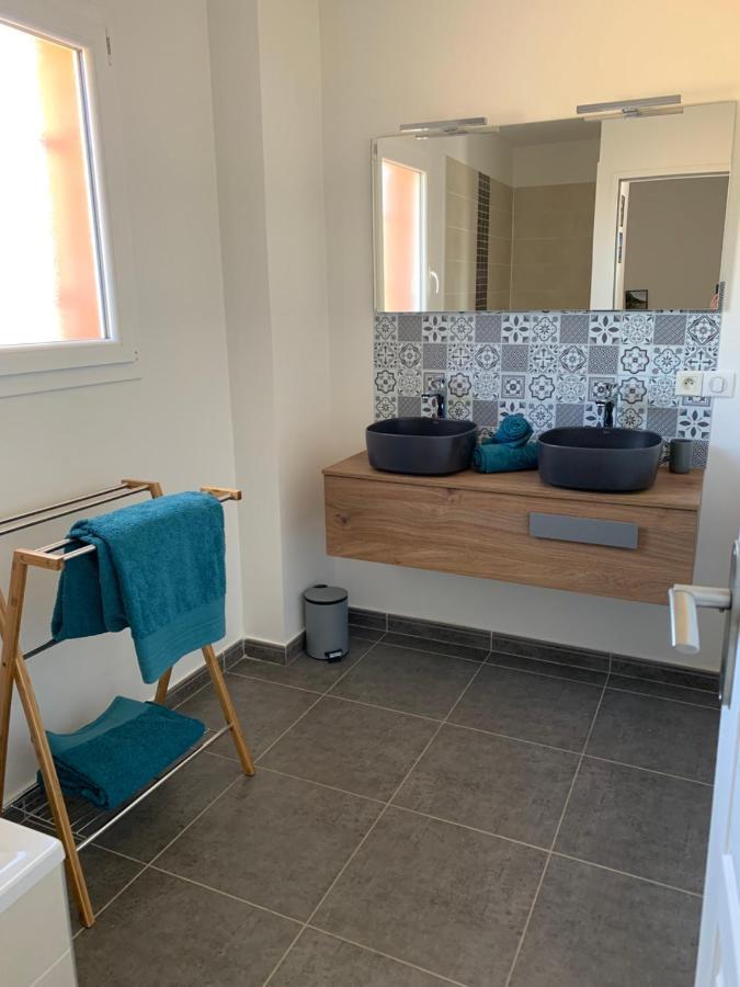 Villa Chez Geraldine Piscine Chauffee, Proche Plage Et Riviere 里奇 外观 照片