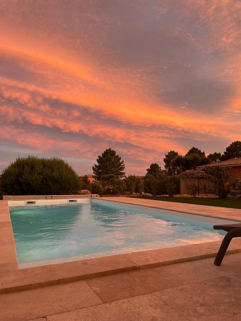 Villa Chez Geraldine Piscine Chauffee, Proche Plage Et Riviere 里奇 外观 照片